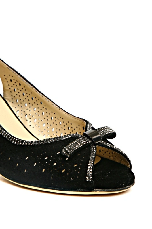 Босоножки MILANA 141002-3-2101 черный - купить 3790