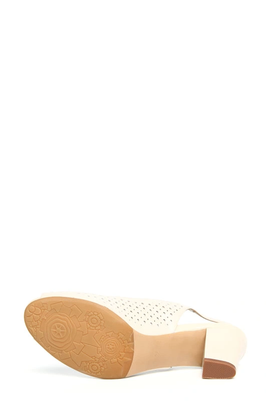 Босоножки MILANA 121503-1-1211 бежевый - купить 1790