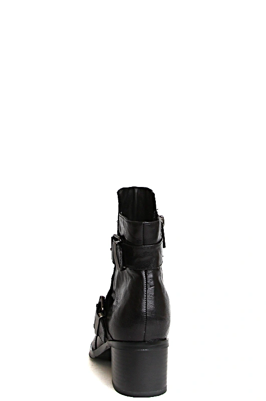 Полусапоги MILANA 152026-1-110V черный - купить 4990