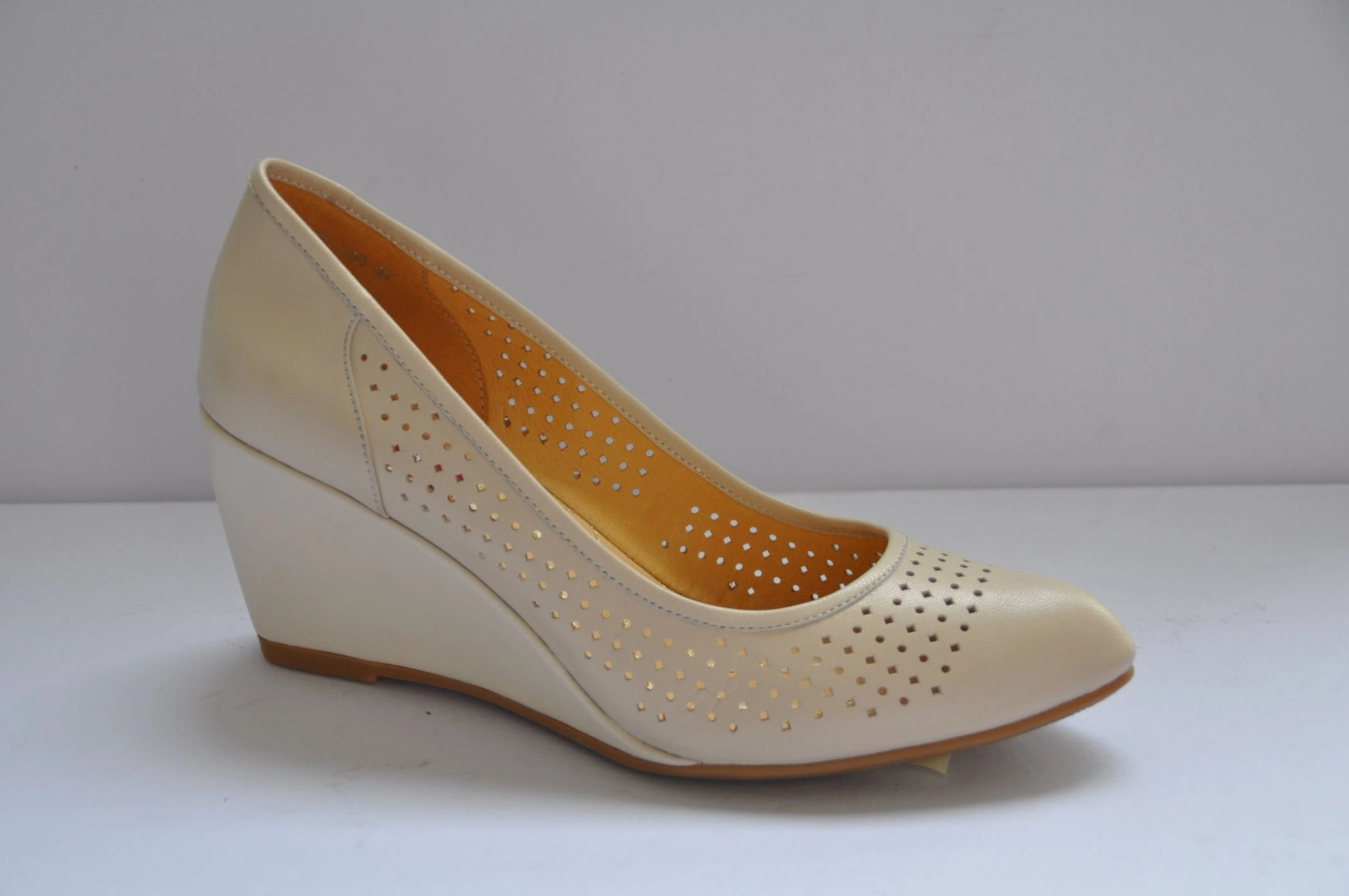 Туфли MILANA 151033-2-1211 бежевый - купить 9700