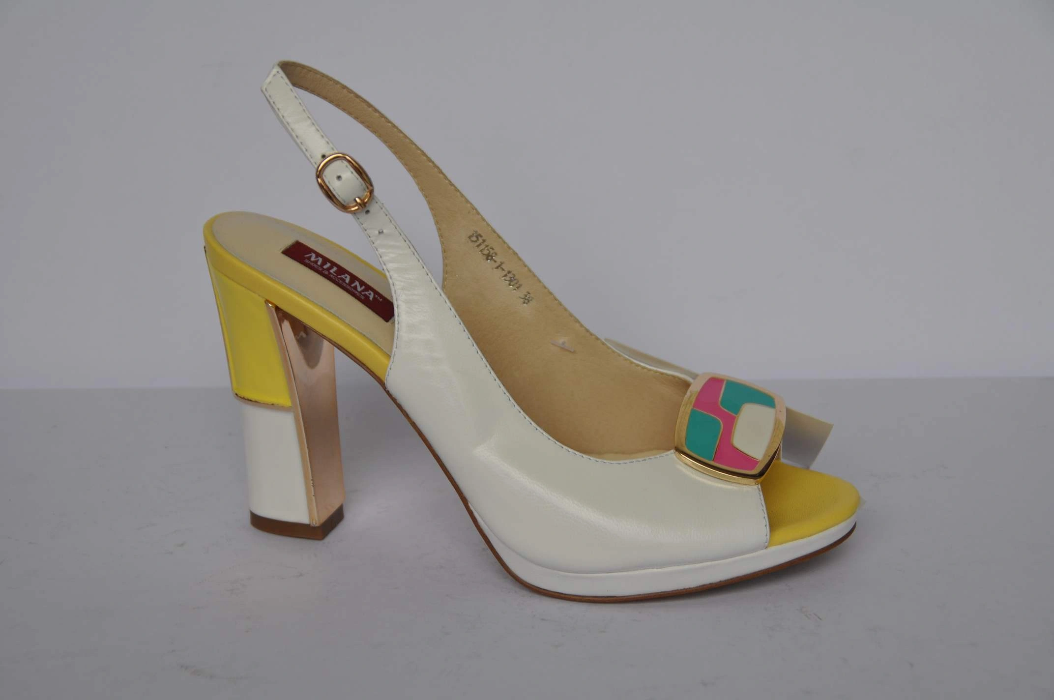 Босоножки MILANA 151158-1-1301 белый - купить 9000