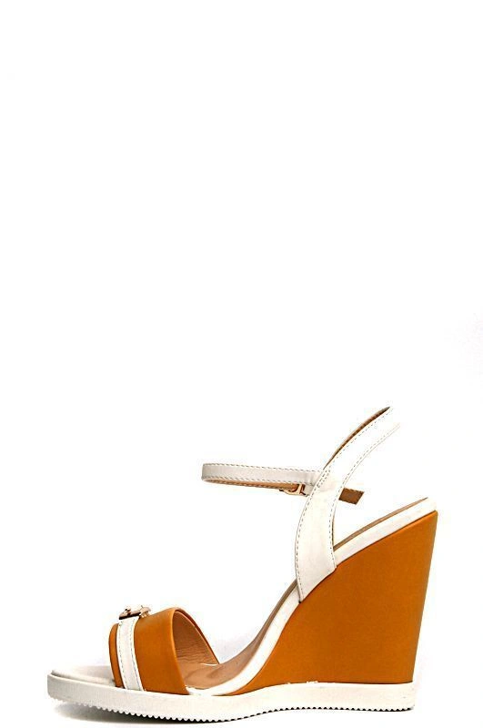 Босоножки MILANA 141390-1-5701 желтый - купить 4100