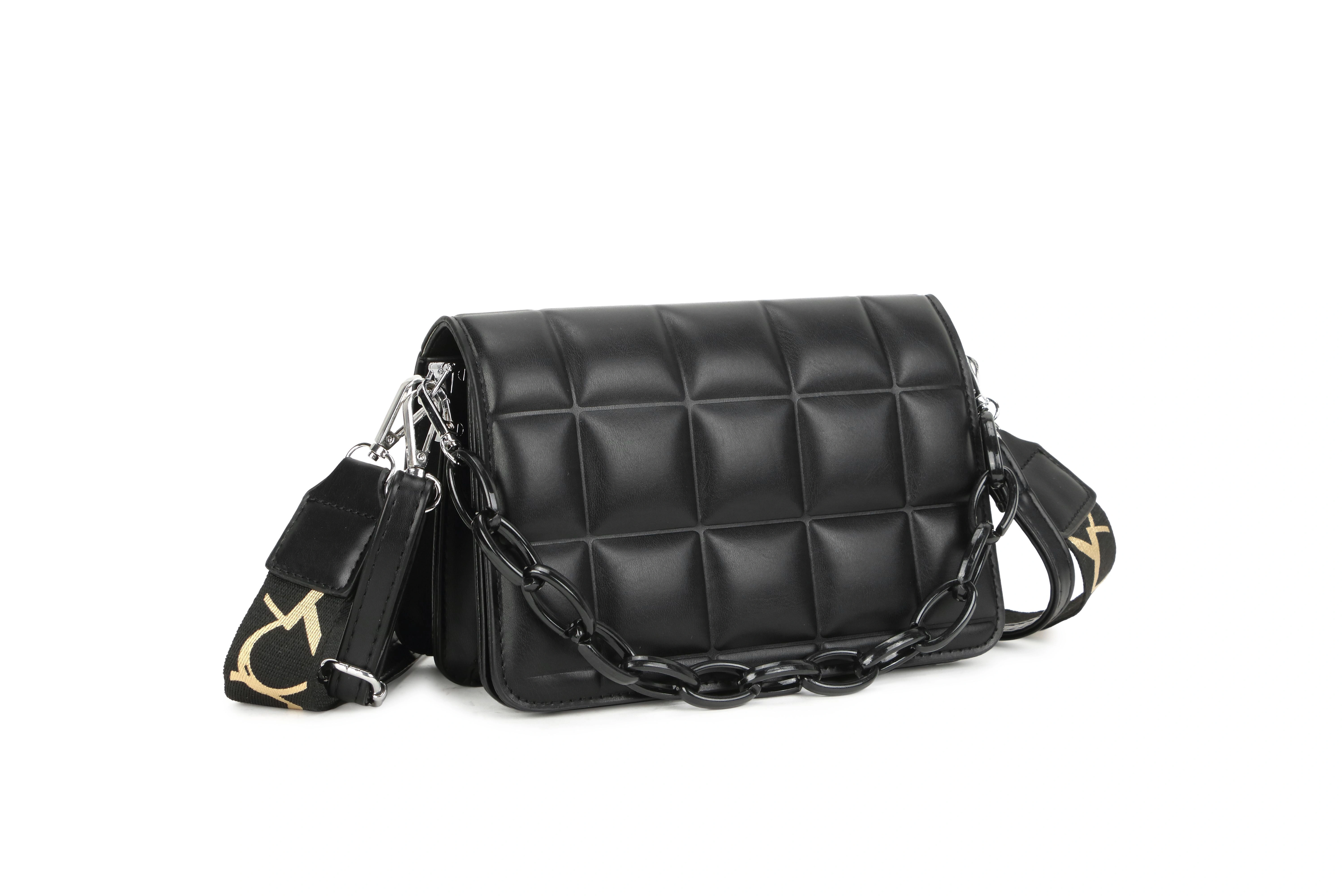 Сумка DDA CR-1394BK черный - купить 3990