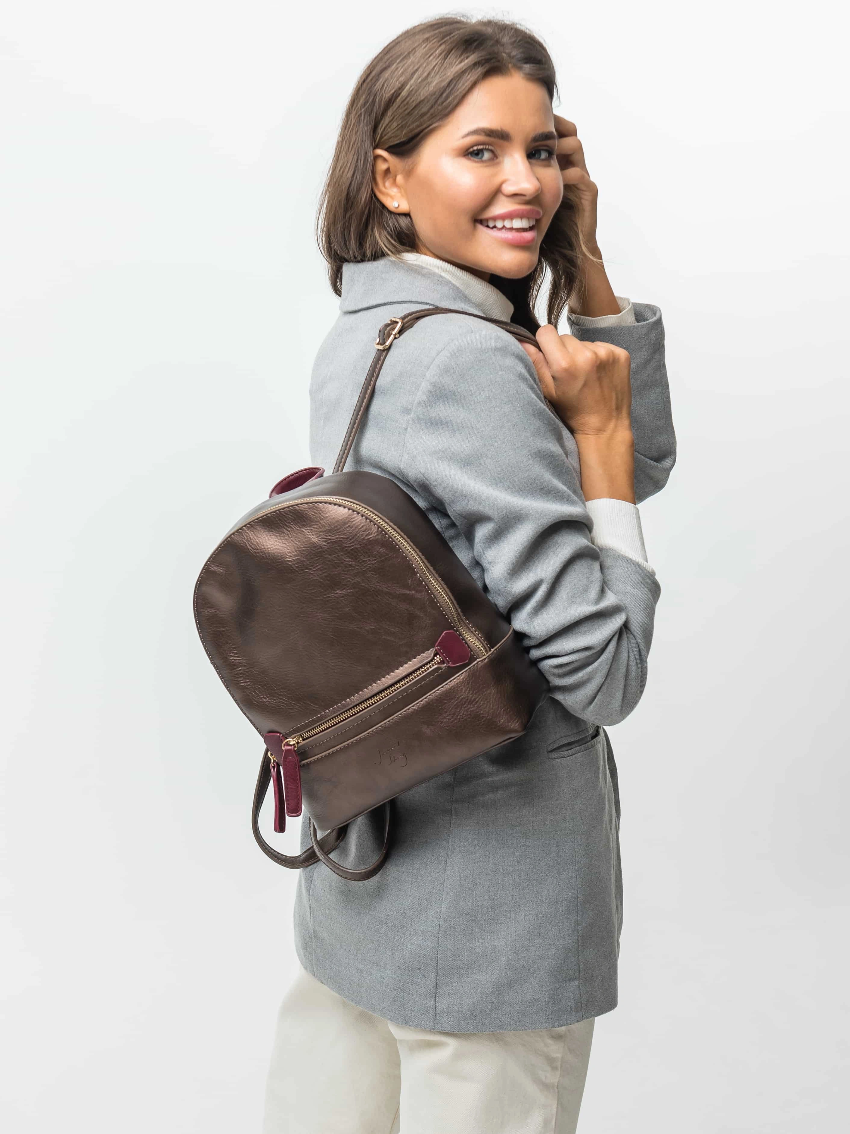 Рюкзак JANE'S STORY BJX-B337-26-74 коричневый - купить 2390