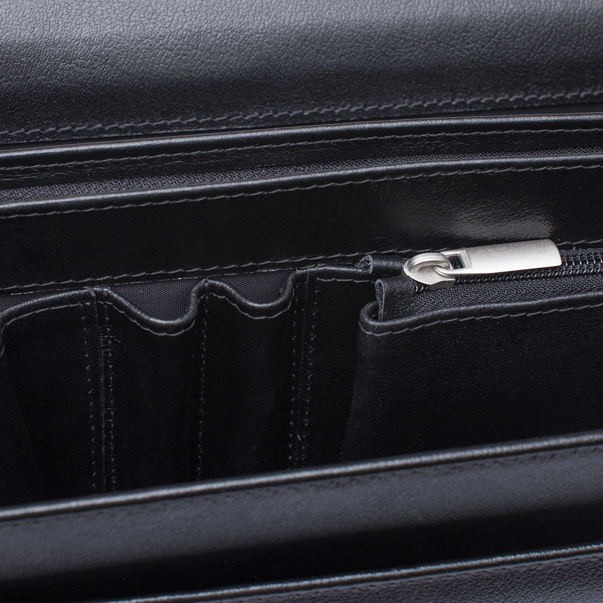 Портфель LAKESTONE 943024/BL черный - купить 14990