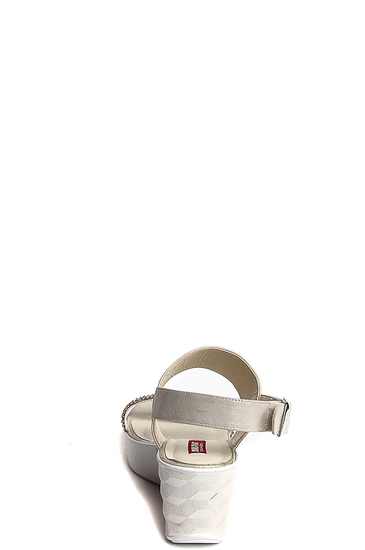 Сандалии MILANA 181401-1-1711 золотой - купить 6990