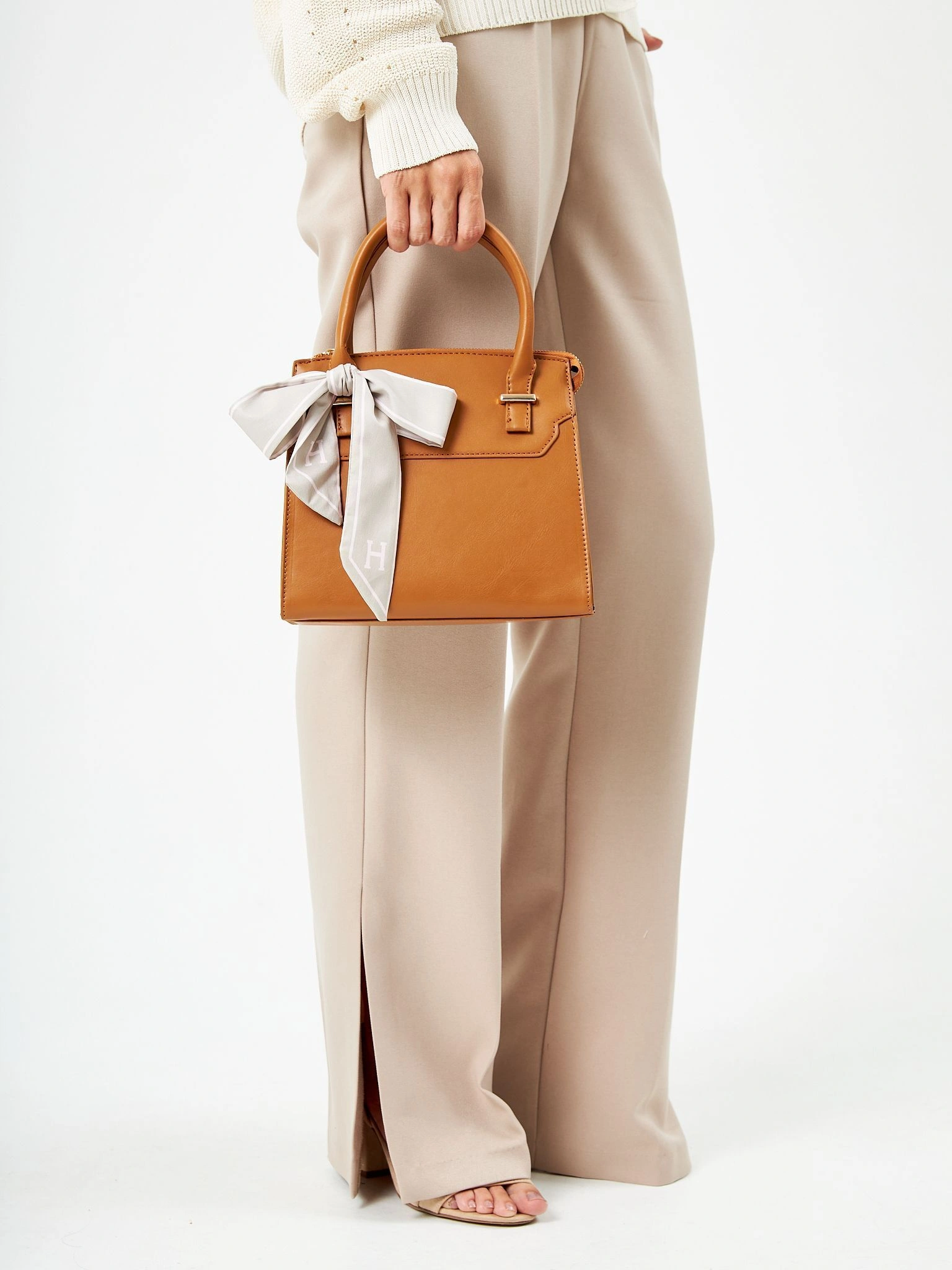 Сумка DDA WB-2108BR коричневый - купить 