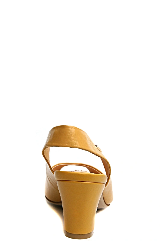 Босоножки MILANA 141260-1-1701 желтый - купить 3400