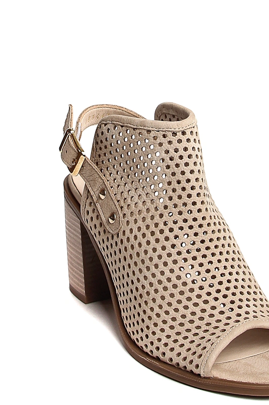 Босоножки MILANA 181441-1-8211 бежевый - купить 5990