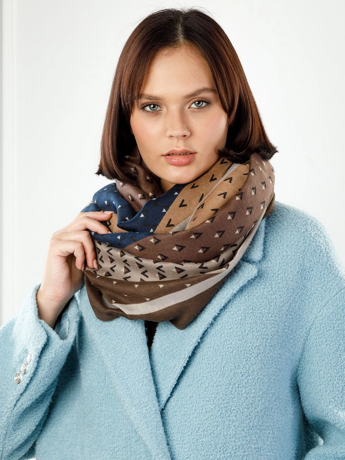 Палантин LABBRA LG33-272-03 бежевый - купить 4990