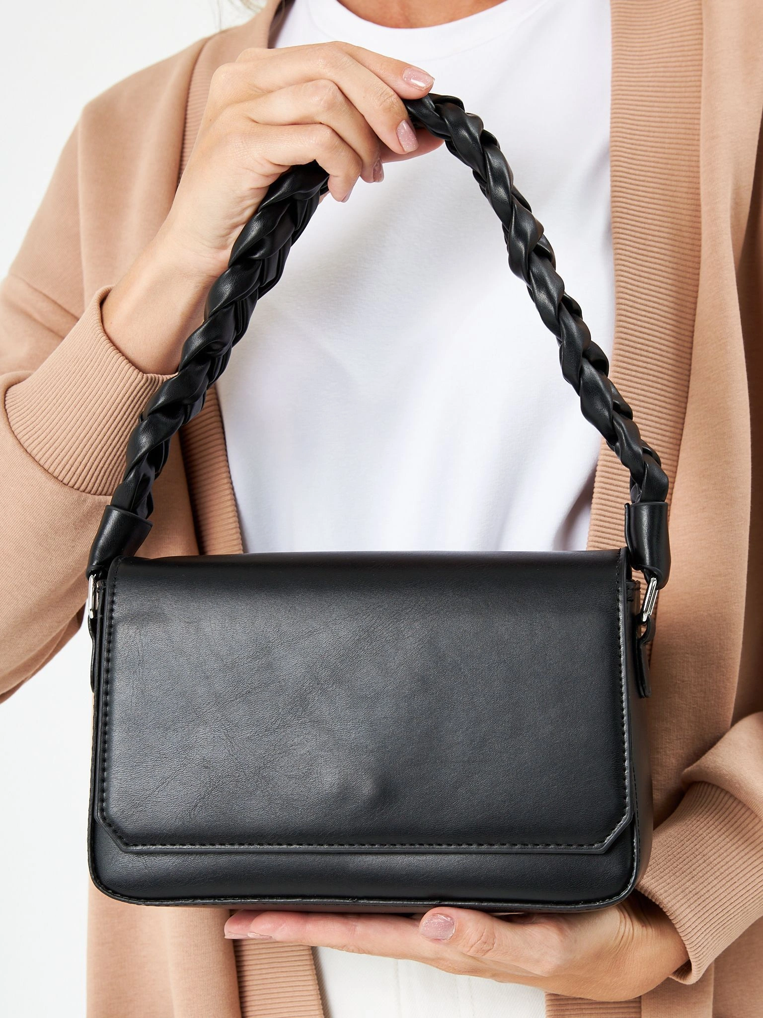 Сумка DDA CR-2106BK черный - купить 3590