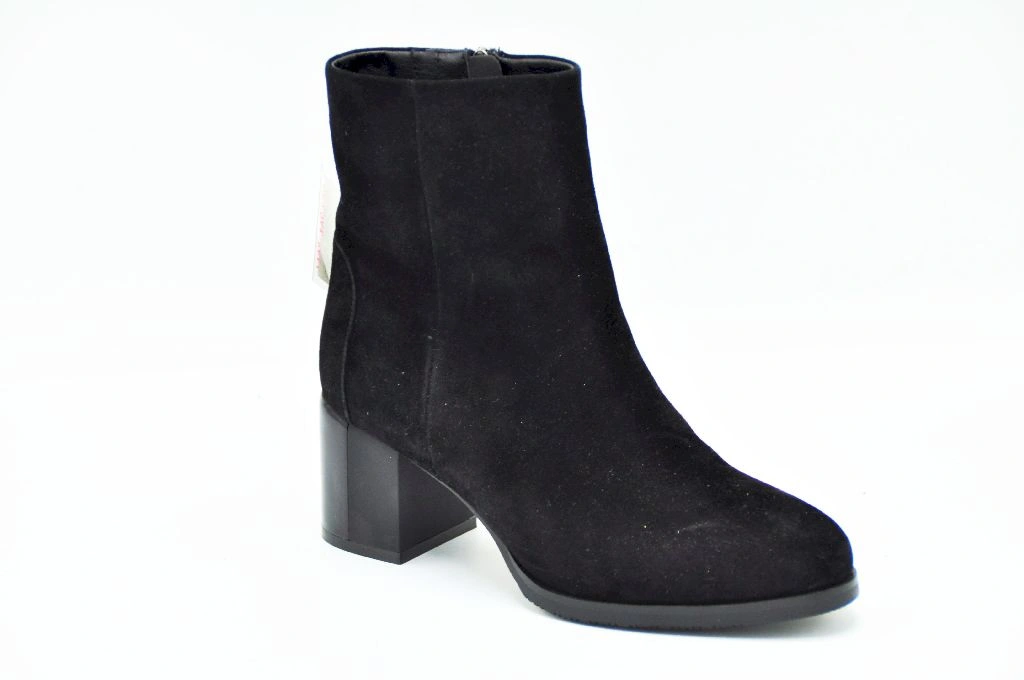 Ботинки MILANA 202477-1-310W черный - купить 