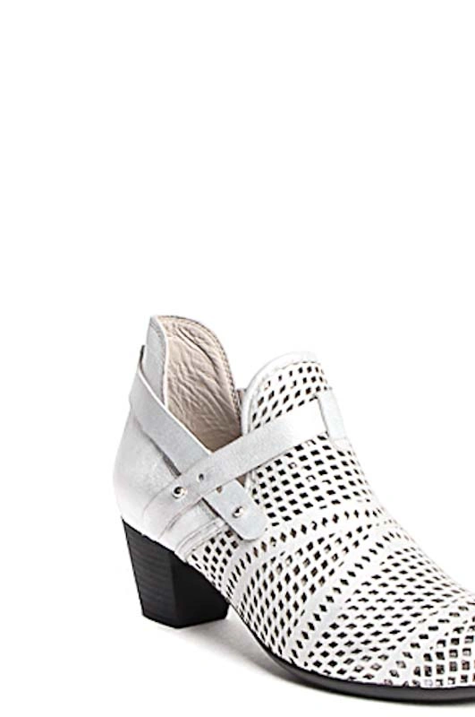 Ботинки MILANA 171341-1-1301 белый - купить 3490