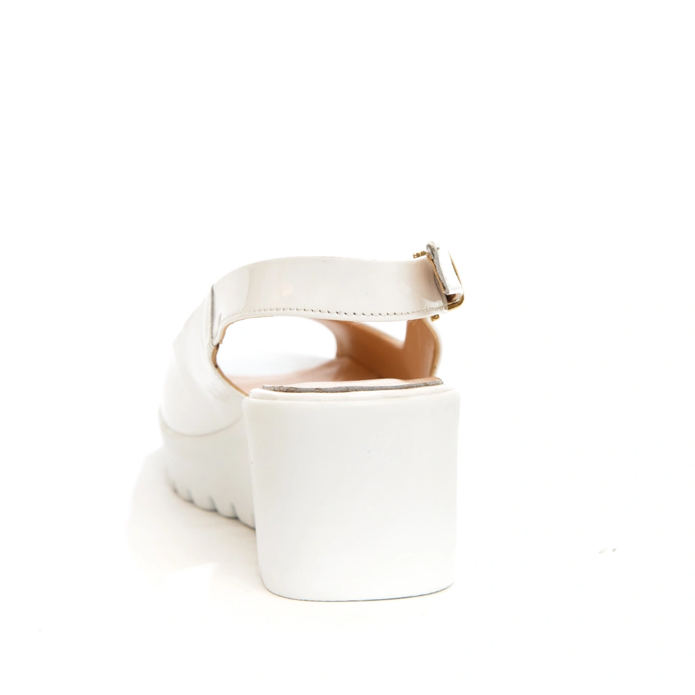 Босоножки MILANA 161515-1-7301 белый - купить 8490