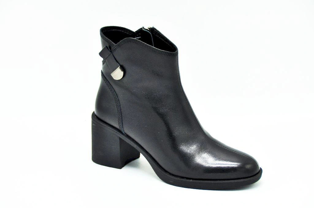 Ботинки MILANA 202441-1-110W черный - купить 