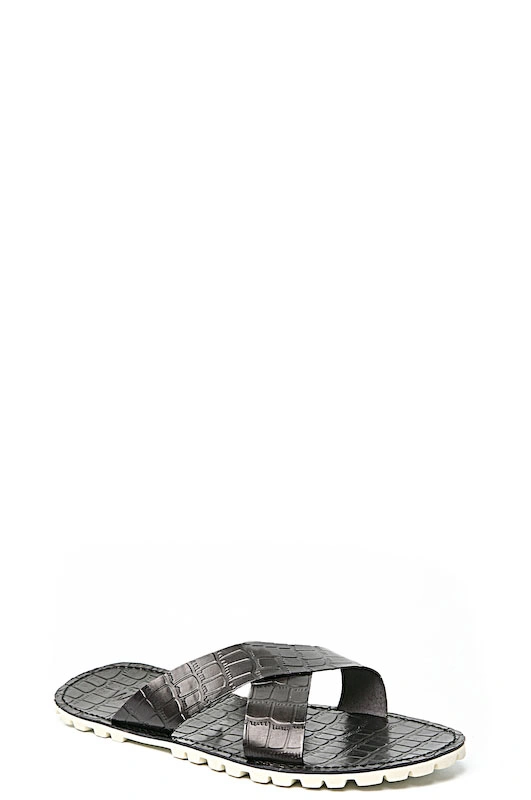 Шлепанцы MILANA 141777-1-1101 черный - купить 2400