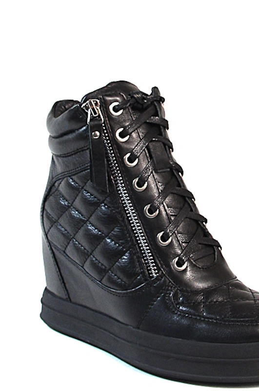 Ботинки MILANA 152305-3-110V черный - купить 8490