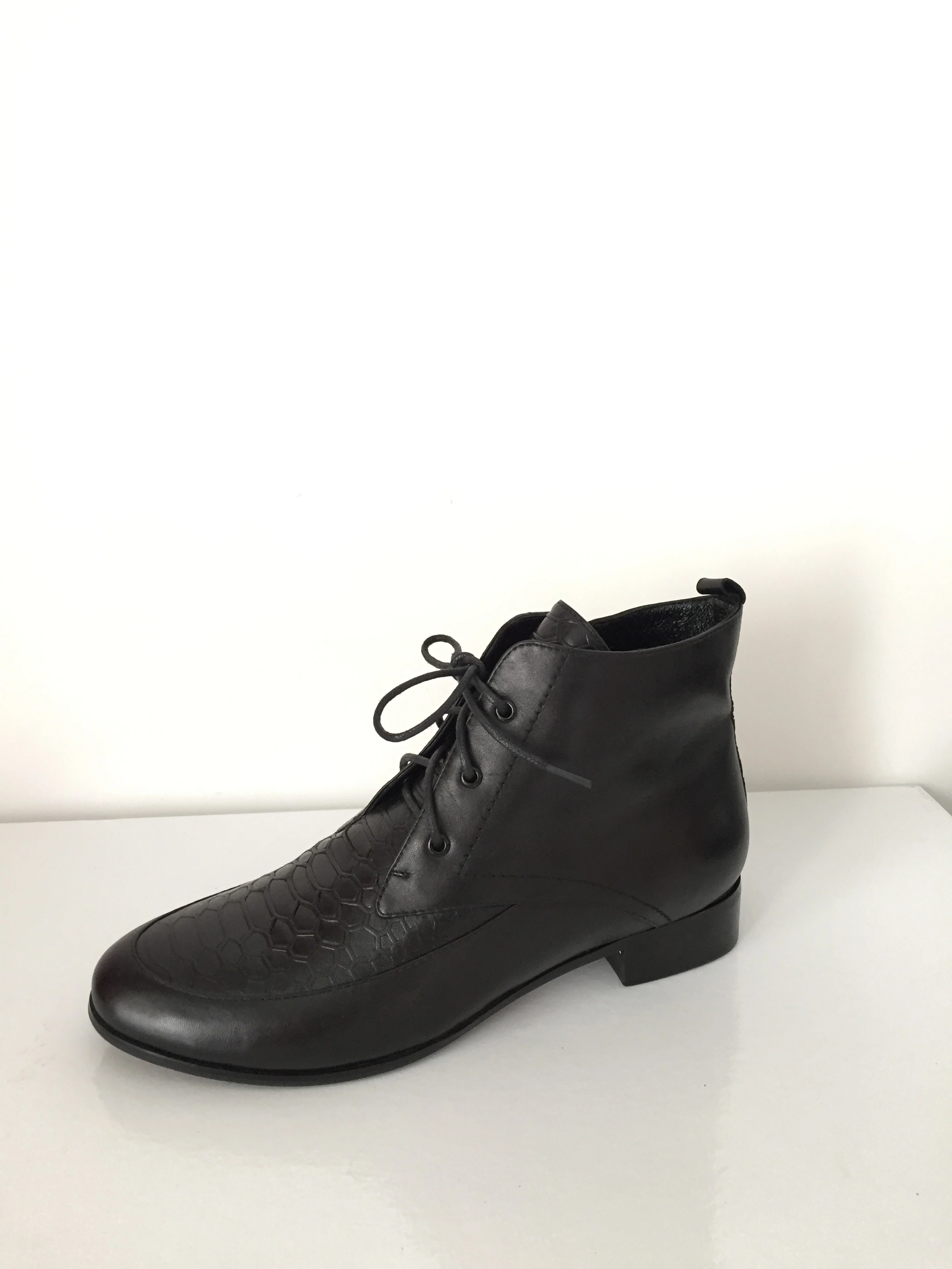 Ботинки MILANA 152184-1-110V черный - купить 5000