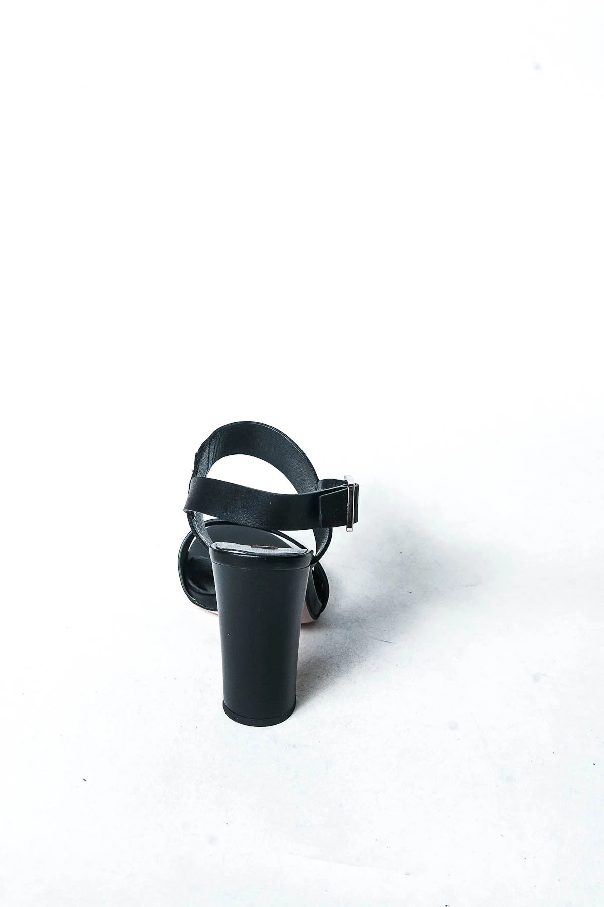 Босоножки MILANA 171109-1-1101 черный - купить 7990