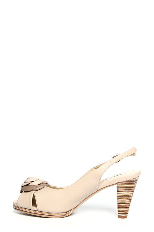 Босоножки MILANA 121504-1-1211 бежевый - купить 1900