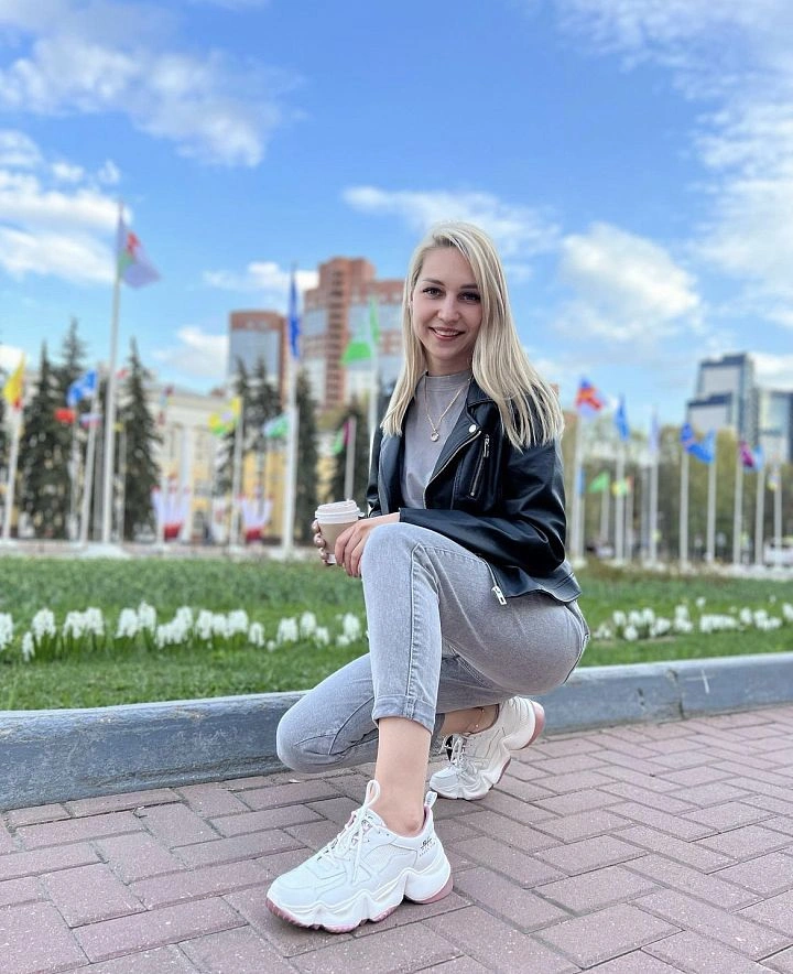 Обзор Юлии